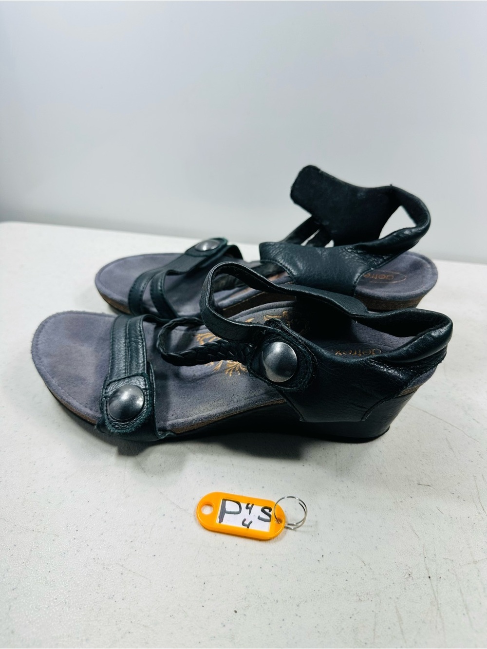 Aetrex Sandals Womens Black Leather Naya Arch support Wedge Heels Size US 40-9